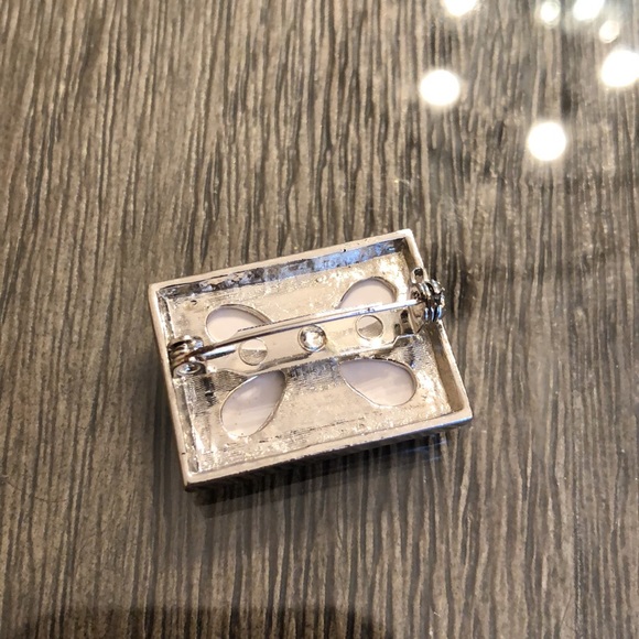 Vintage COOKIE LEE Silvertone Picture Frame Pin NWT - Picture 7 of 12